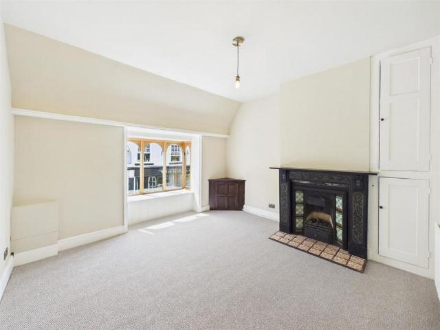 House for rent in Winchcombe, Pamington