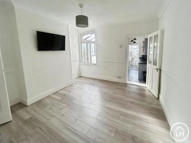House for rent in Oad Street, Kent