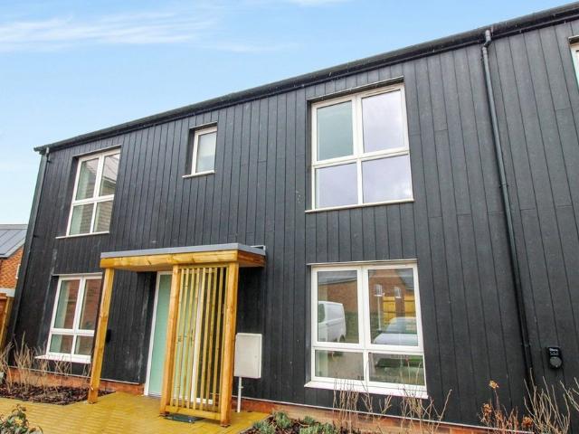 House for rent in Ebbsfleet, Monks Orchard