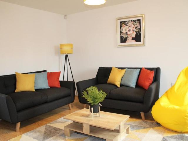 House for rent in The Willows, Cambridge