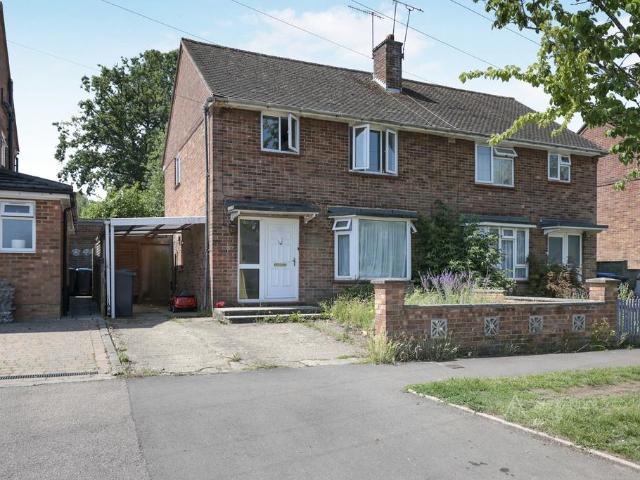 House for rent in Pouchen End, Hertfordshire