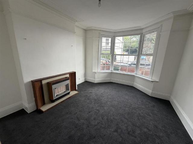 House for rent in Mayer's Green, West Bromwich