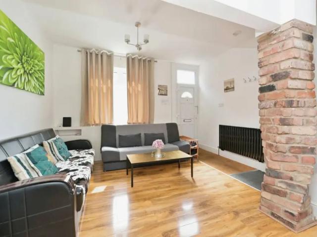 House for rent in St James' End, Northampton