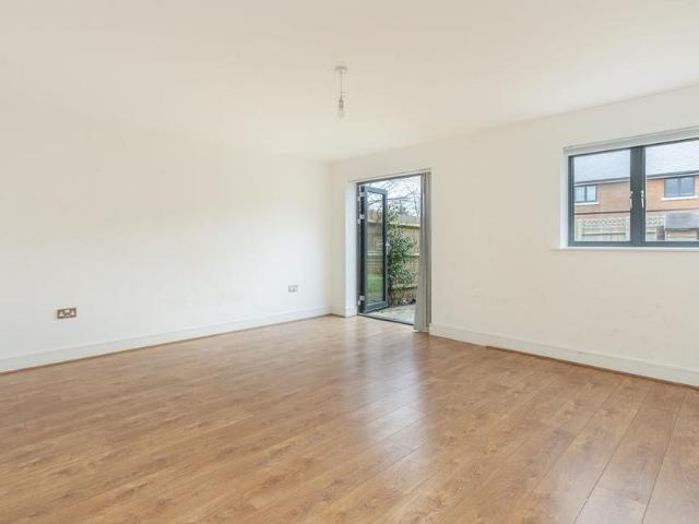 House for rent in North Town, Aldershot