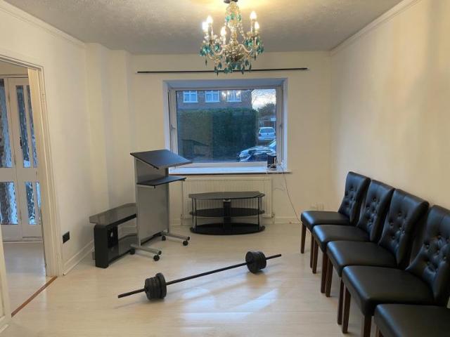 House for rent in Fole, Surrey