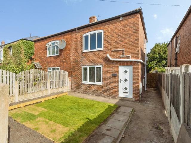 House for rent in Pogmoor, South Yorkshire