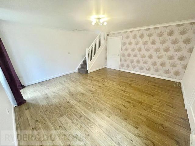 House for rent in Whitfield, Charlesworth