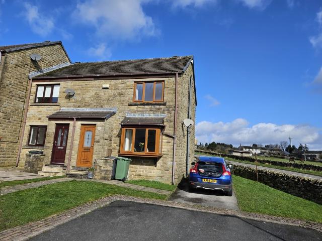 House for rent in Holme Valley, Hade Edge