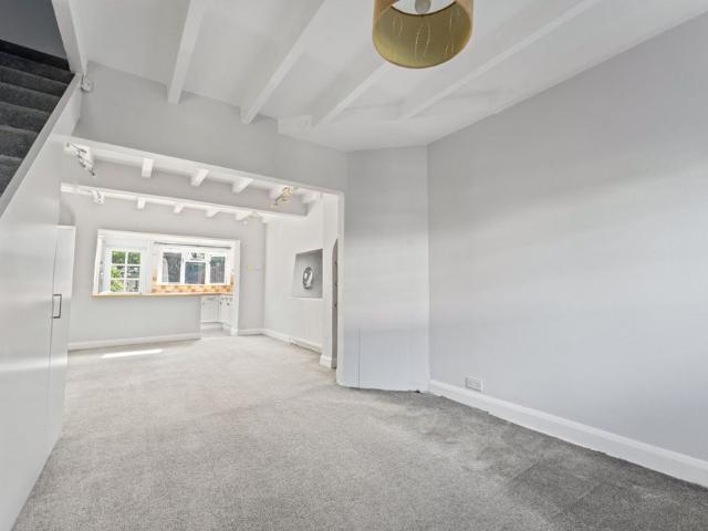 House for rent in London Borough of Merton, Merton Park