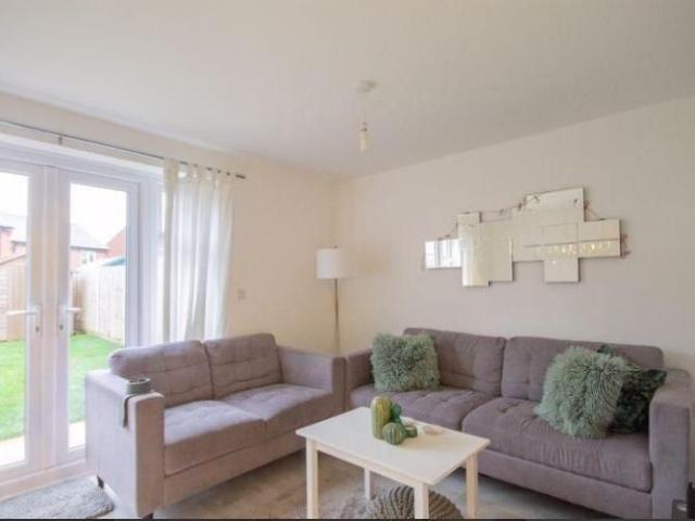 House for rent in Highfields, Egginton