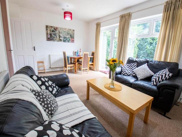House for rent in St. Mildred's, The Bridge