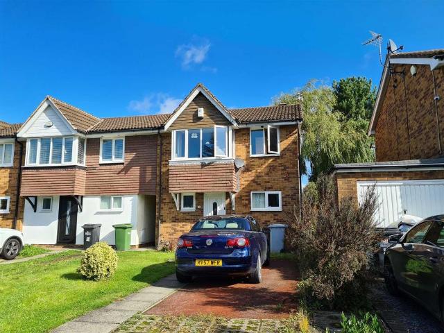 House for rent in Colshaw Farm, Wilmslow