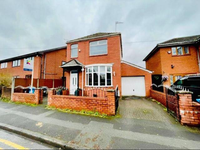 House for rent in Hollinwood, Pendock