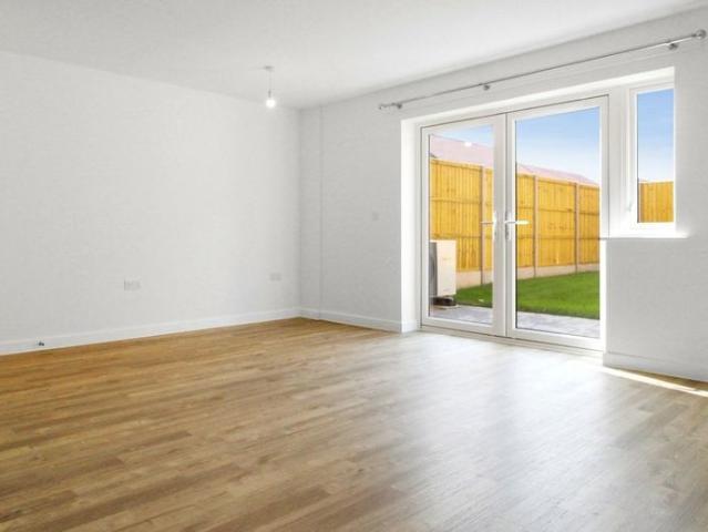House for rent in Castle Hill, Monks Orchard