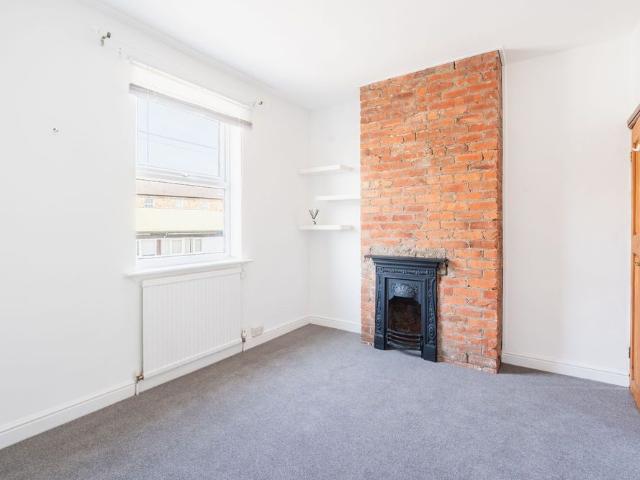 House for rent in Brackenfield, East Midlands