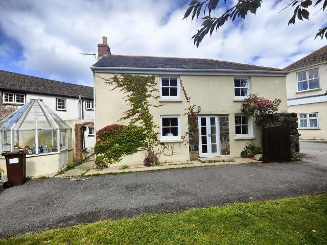 House for rent in Mullion, Cornwall