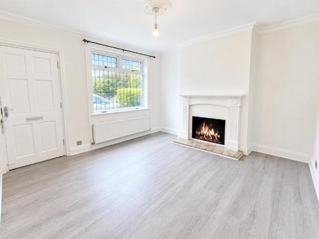 House for rent in Caldermill, East Midlands