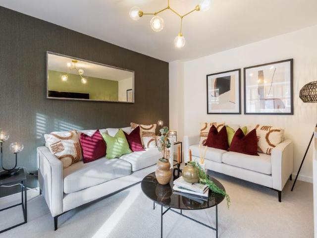 House for rent in Loundsley Green, East Midlands