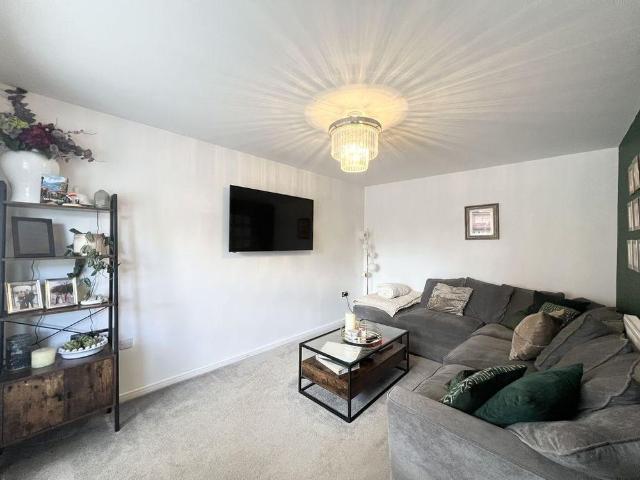 House for rent in Havenswood, Salford