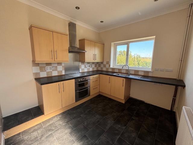 House for rent in Cwarter Bach, Lower Brynamman