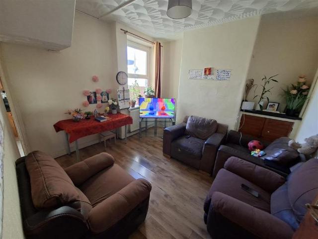 House for rent in Falcon Lodge, Wales