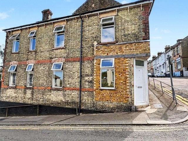 Apartment for rent in Chatham
