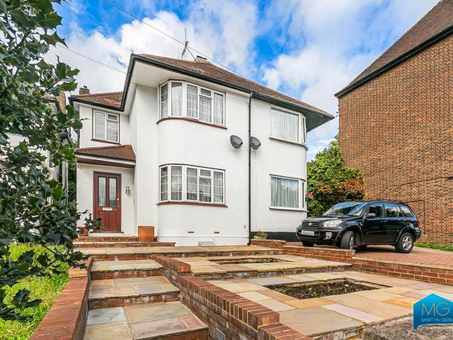 House for rent in Brunswick Park, Greater London