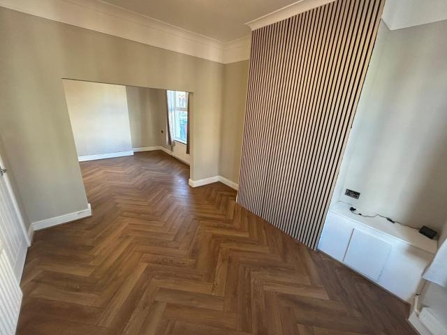 House for rent in Calderstones