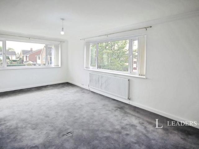 House for rent in Alstone, Golden Valley