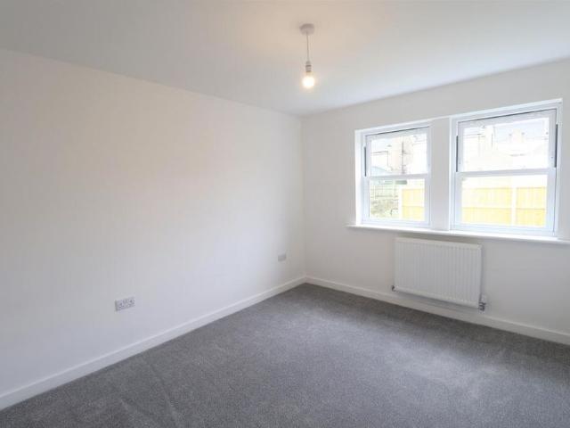 House for rent in Littlemoor Bottom, Leeds