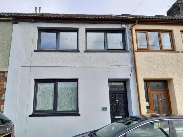 House for rent in Williamstown, Tonypandy