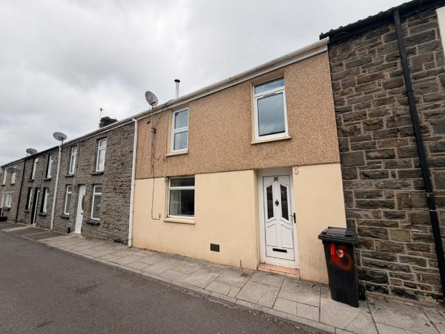House for rent in Troed-y-rhiw, Abercanaid