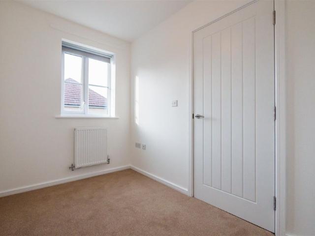 House for rent in Linnyshaw, Salford