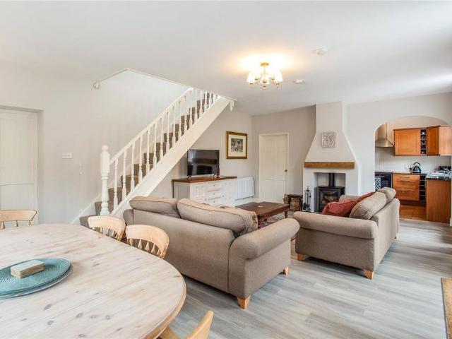 House for rent in Lakenham, East Bank