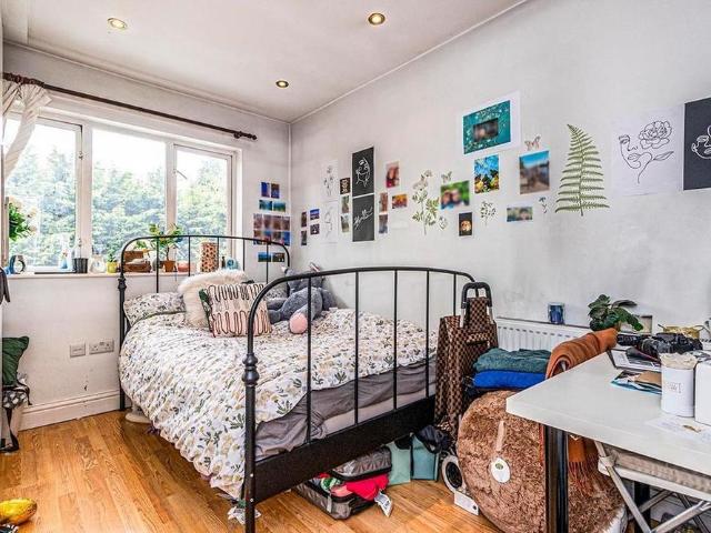House for rent in Kingston Vale, Greater London
