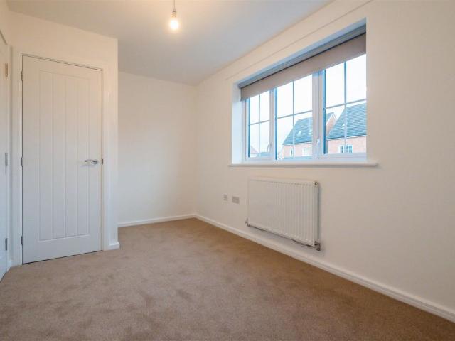 House for rent in Linnyshaw, Salford