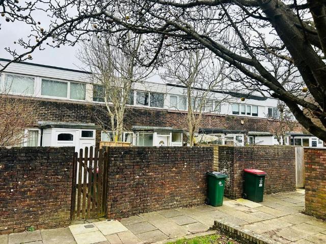 House for rent in Broadfield, Crawley