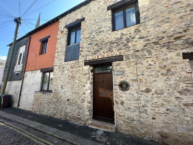 House for rent in Pennycomequick, Mount Wise