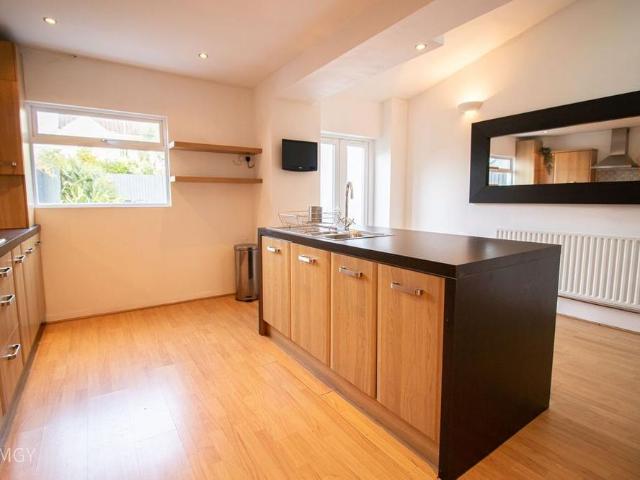 House for rent in Plasnewydd, Cardiff