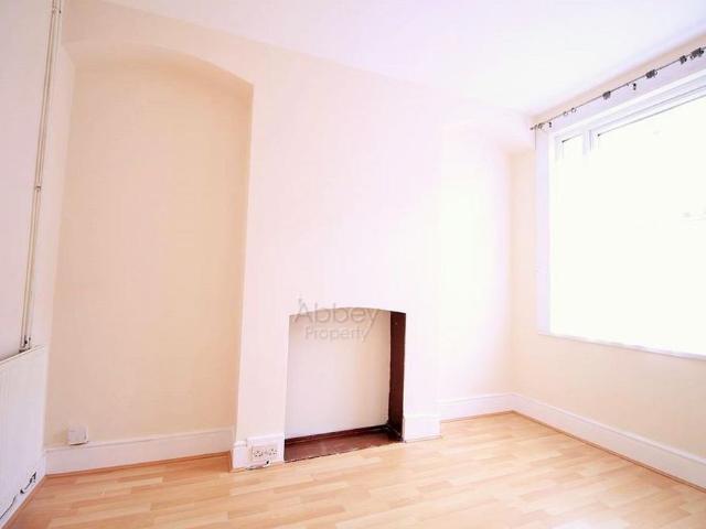 House for rent in Spring Park, Luton