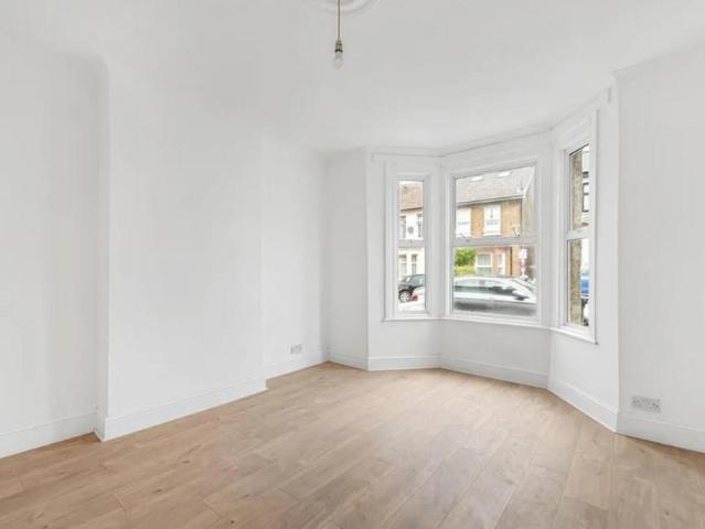 House for rent in London Borough of Croydon, Greater London