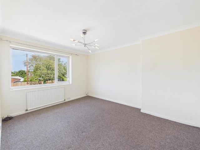 House for rent in Lower Farm Estates, Camp Hill