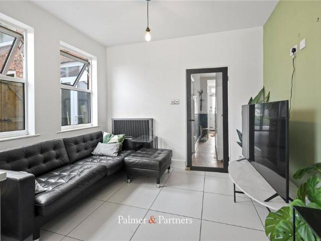 House for rent in California, Key Street