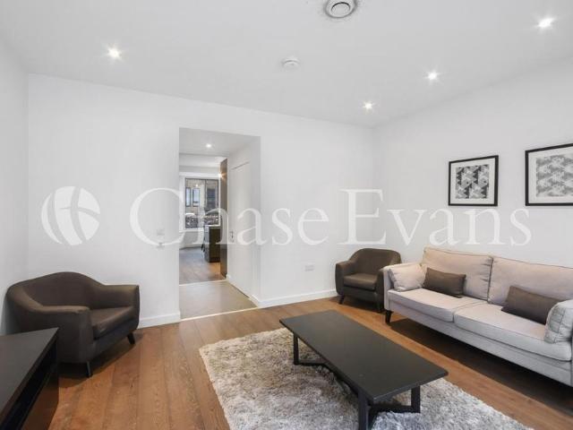 House for rent in Walworth, Greater London