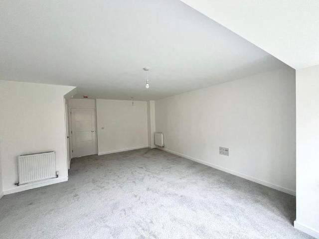 House for rent in Whitehouse, Old Wolverton