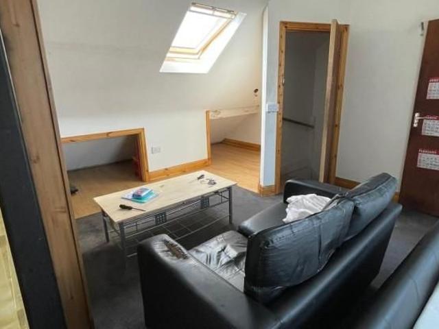 House for rent in Falcon Lodge, Wales