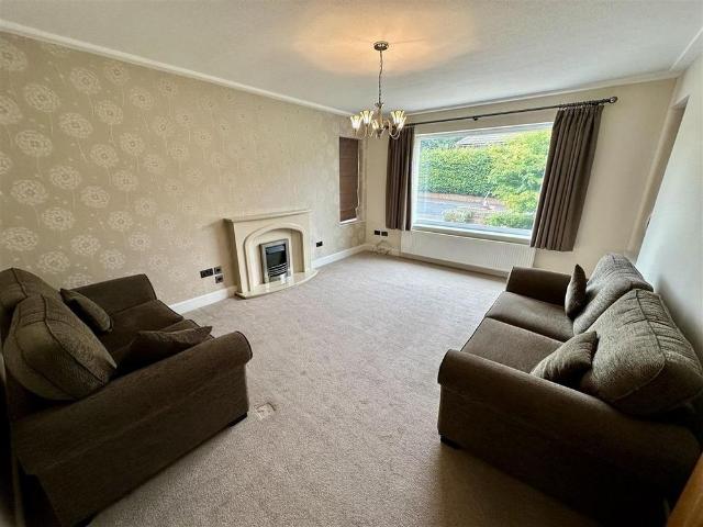 House for rent in Toothill, Rastrick