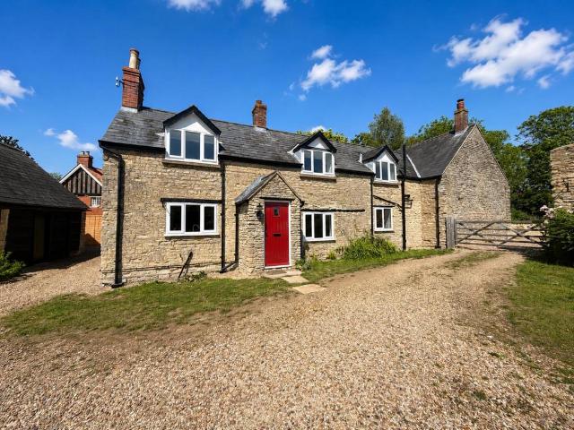 House for rent in Yardley Hastings, Northamptonshire