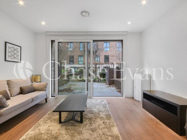 House for rent in Walworth, Greater London