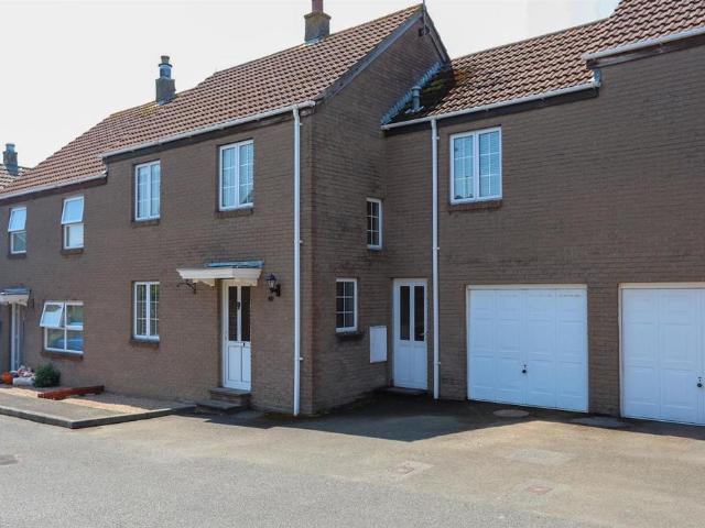 House for rent in Penweathers, Cornwall